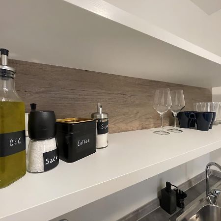 Cereria Delta Appartement Triëst Buitenkant foto