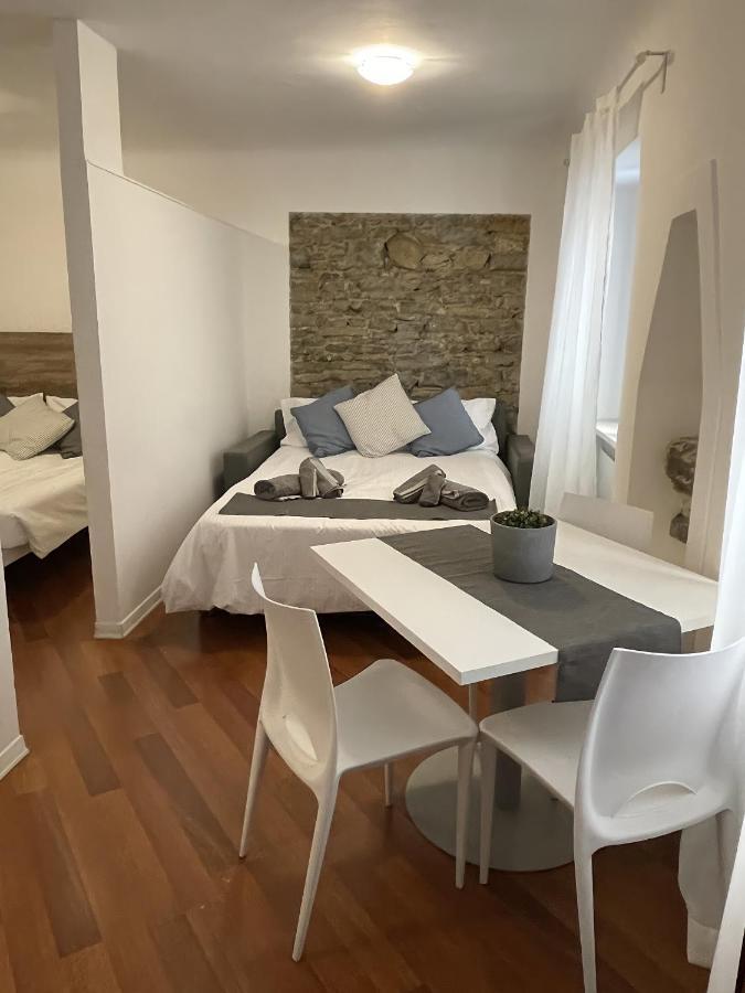 Cereria Delta Appartement Triëst Buitenkant foto